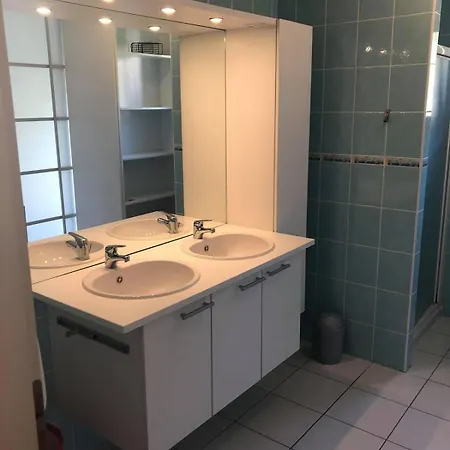 Casa vacanze 6 Person With 1 Pool On A *